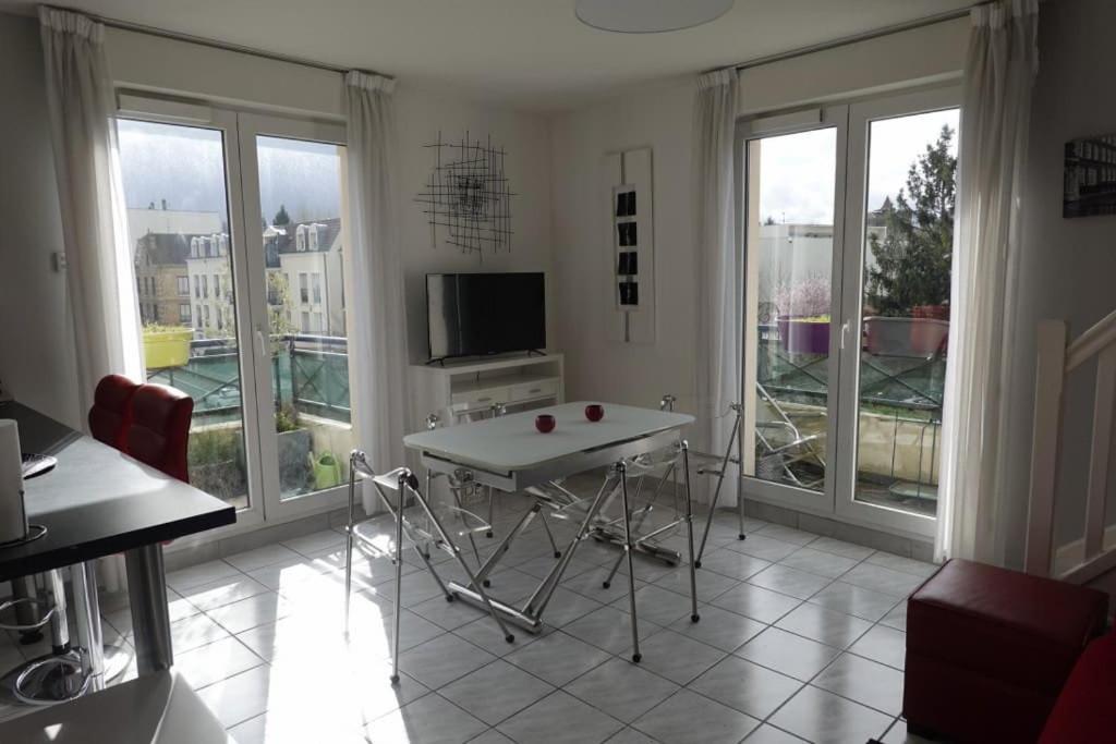 Duplex Art Place, Olympics 2024 Les Clayes-Sous-Bois Exterior foto